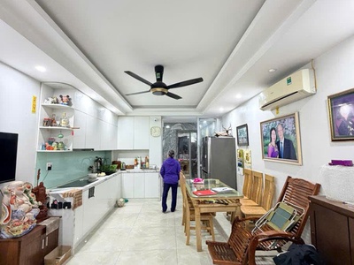 Xuân đỉnh 6tầng thang máy - ô tô - ngõ thông - 41m2 mặt tiền 4m giá 17 tỷ 3