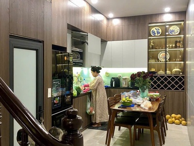 Phân lô hoàng văn thái - ô tô đỗ cửa ô - dt  41m2 4 tầng mặt tiền 3.2m giá 15.5 tỷ 2