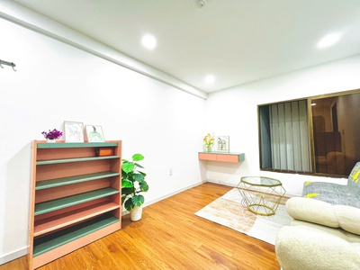 Cần pass gấp phòng trọ cho 2 người 4