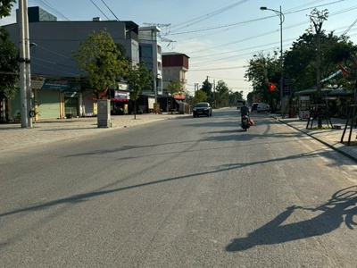 Hot    s ở hữu ngay lô đất đẹp - giá tốt - vị trí đắc địa tại  đường dục tú 4