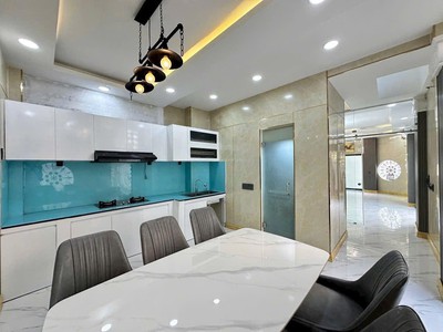 Căn gốc 2mt thoáng không ngập nước . 100 ở ngay hẻm trước nhà 5m-huỳnh tấn phát h.nhà bè 2