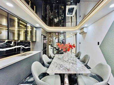 4 tầng 42m2 có 6 tỏi x lê hoàng phái phường 17 gò vấp tp. hồ chí minh. 4