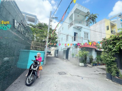 Bán nhà xe tải quay đầu đường tôn thất thuyết - ngay trường học vĩnh hội, quận 4 - căn góc 3 mặt 0