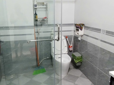 Nhà mặt đường bùi viện gần bến xe vĩnh niệm, 68m 3 tầng, giá 8 tỉ 3