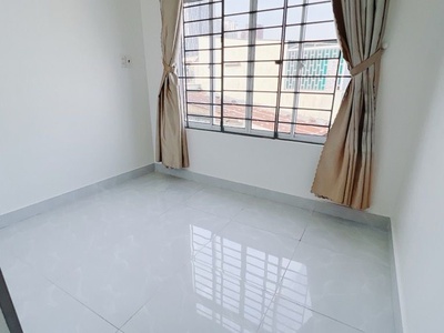 Bán nhà 5 tầng siêu hiếm trước nhà rộng 6m- cách vài căn ra mt xe hơi đ. vĩnh khánh- nhà đ. hoàng 4