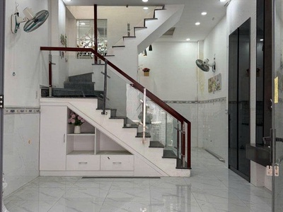 Gò vấp - nhà đang trong thời gian lên nội thất đẹp - khách mua chỉ việc dọn vào ở. 0