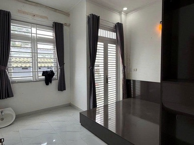 Gò vấp - nhà đang trong thời gian lên nội thất đẹp - khách mua chỉ việc dọn vào ở. 2