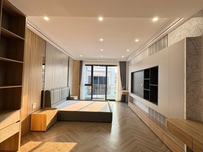 Phố bồ đề  dt 60m - mt 4m xây 6 tầng lầu  gara 2 oto  chỉ 1x tỷ là trao chìa khoá 3