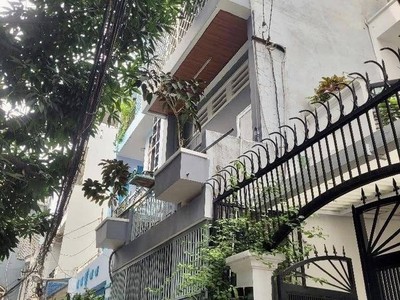 Nhà Cô/Chú cán bộ Phường Bảy Hiền - 65m2, ngang 4m, VF9 đỗ cửa, 1/ - sát Bàu Cát đôi. 2