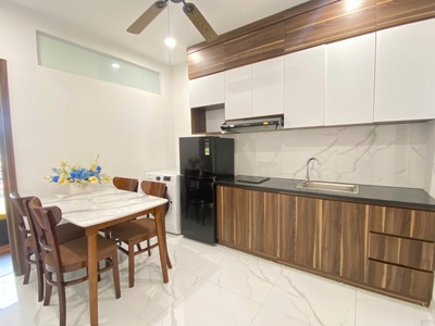 Cho thuê 1pk 1pn full đồ cực đẹp thoáng ban công tại 98 thái hà, đống đa 3