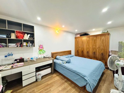 Cực hiếm - nhà trung tâm cầu giấy - hoàng sâm -  mặt phố kinh doanh - 50m2 - 4t - chỉ 22 tỷ hơn 3