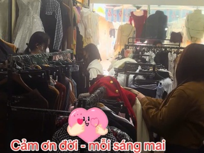 Ra tết mình xuất ngoại nên cần sang nhượng gấp shop bán và cho thuê váy áo 1