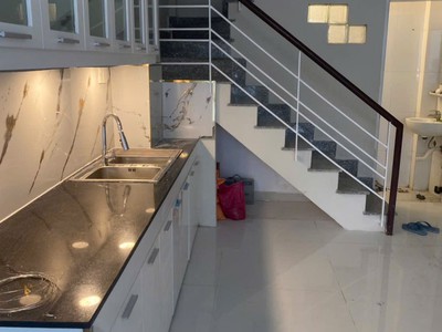 Cho thuê nhà 1 trệt 2 lầu tại huỳnh văn bánh, phường 12, quận phú nhuận, tphcm 1