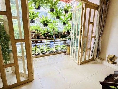 Mặt tiền đường ngay thoại ngọc hầu 3 tầng 84m nở hậu chỉ 9 tỷ 3