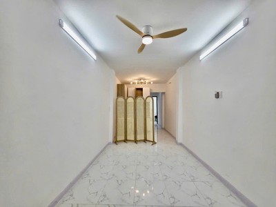 Hàng hiếm quận 7 - nhà 3 tầng đối diện đh tài chính marketing - giá chỉ 4.29 tỷ nhà nở hậu chữ l 3