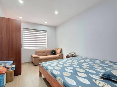 Nội thất siêu đẹp, tòa 30t mạc thái tổ - nam trung yên 46m 2pn, hầm ô tô 2