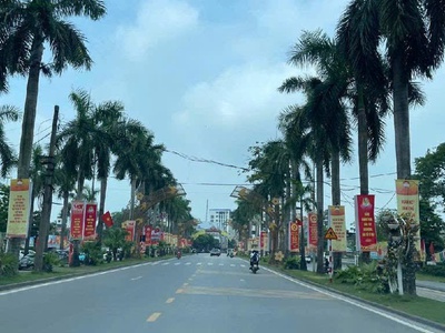 Ô tô thông   sát phố kinh doanh cao lỗ - bệnh viện đa khoa đông anh- 70m  phan xá   giá 7x tỷ 0