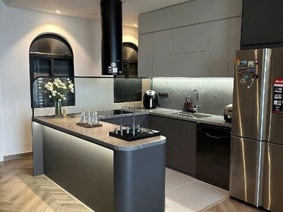  chung cư cao cấp trung tâm tố hữu   đi lê văn lương, khuất duy tiến quá nhanh. 3 pn. chỉ 9,x tỷ. 1