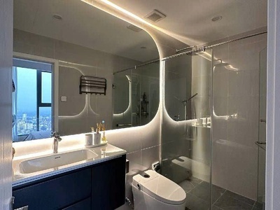  chung cư cao cấp trung tâm tố hữu   đi lê văn lương, khuất duy tiến quá nhanh. 3 pn. chỉ 9,x tỷ. 4