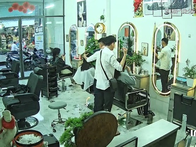 Do mình làm 2 nghề lên không quản lý được, mình cần thanh lý toàn bộ thiết bị và nội thất salon 1