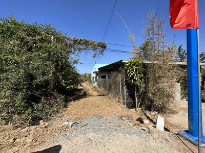 Bán 6m x 22m đất ont mặt tiền lê thánh tôn - tân hải - lagi giá ngộp gần biển 1