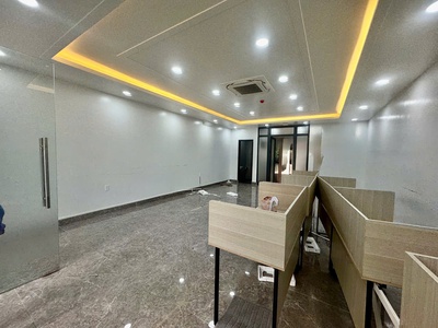 Cho thuê sàn văn phòng T1 70m2 giá 7.5tr tại KĐT Waterfront 1
