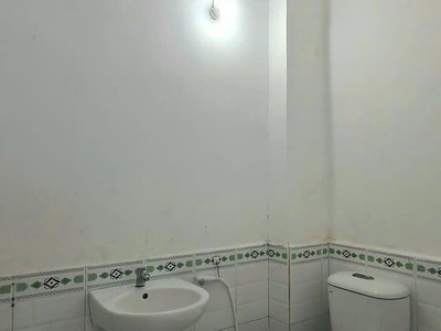 - mt hẻm xe tải 12m lý đạo thành p16q8 2