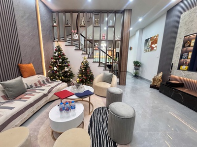 Duy nhất 1 căn nhà đẹp full nội thất giá đầu tư  ngọc lâm 47m2 x 4 tầng x12.5 tỷ long biên- hà nội. 1