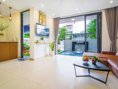 Cho thuê villa cao cấp 9 phòng ngủ có hồ bơi tại sơn trà, đà nẵng   vị trí vàng gần cầu thuận phước 1