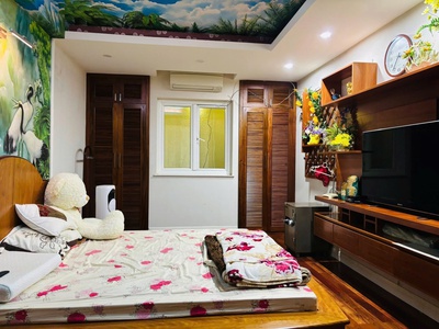 Bán nhà nguyễn thái học, 50m2, 6 tầng, mặt tiền 7.6m, 14.3 tỷ, ngõ rộng, kinh doanh online 0