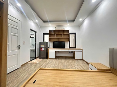 Bán nhà phương canh 20m ô tô tránh gần đại học fpt- 7 tỷ 1