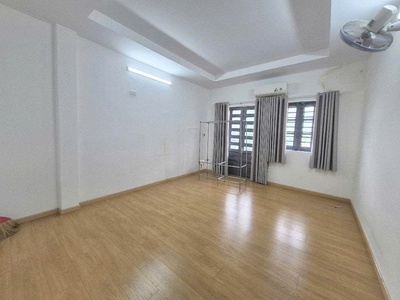 Nhà 2 tầng dt khủng  7m5 x 16m   6pn - hồ văn tư, ngay chợ thủ đức 1