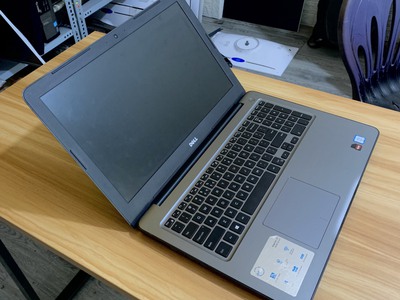 Laptop Dell Inspiron 5567 Core i5-7200U Ram 8GB SSD 240GB 2 VGA Rời Màn 15.6 Inch Đèn Phím Máy Đẹp 3