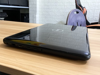 Laptop Dell Inspiron 5567 Core i5-7200U Ram 8GB SSD 240GB 2 VGA Rời Màn 15.6 Inch Đèn Phím Máy Đẹp 4