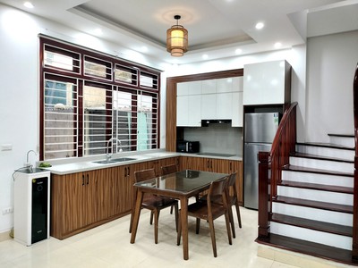 Trung tâm Bồ Đề-nhỉnh 9TỶ nhà đẹp ở ngay-39M 4T-cách 15M ra phố-tiện ích bạt ngàn 1