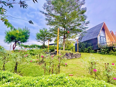 Bán trang trại nghỉ dưỡng view đẹp 150m2 tại Khúc Thừa Dụ, Lộc Tân, Bảo Lâm, giá siêu hời 900 triệu 2