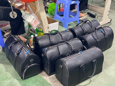 Tìm Đối Tác Bán Đồ Da Thật - Có VAT - Hỗ Trợ Đổi Mẫu Nếu Bán Chậm 12