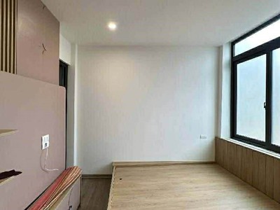 Nhà cách Công viên 1/6   ô tô tránh 20m Lô góc 5 tầng ngõ thông nhà thoáng sáng về ở ngay, 6.x tỷ 1