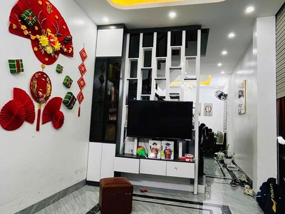 Bán nhà riêng phố Khương Trung 40m, nhà 4 tầng giá 10 tỷ sổ vuông đẹp 2