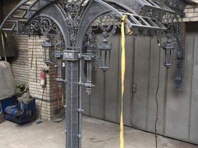 Mái vòm hiên sắt mỹ thuật: Sự kết hợp hoàn hảo giữa độ bền và thẩm mỹ 0