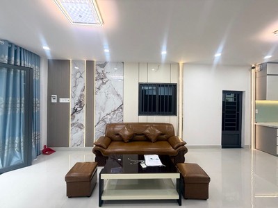 Mặt tiền kinh doanh bùi hữu nghĩa - bt - xe tải tránh - full nội thất 40m  4x10  2t 3pn 2wc - giá 8 0