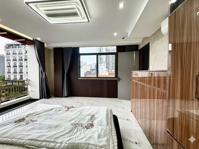 Nhà trung tâm q10 cmt8 p15, xe hơi vào nhà, 3 tầng, dt 54m 4