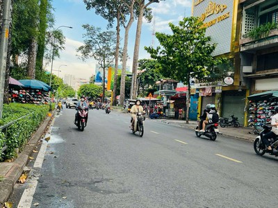  19 tỷ - căn góc 2 mặt tiền khu sầm uất nguyễn trãi  quận 5 4tầng hđt 65tr/th 1