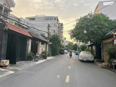 Bán đất dt to 162m2 đường 10m có vỉa hè ngang 5.4m ngay nhà thiếu nhi tiện xây 7l 15.8 tỷ 2