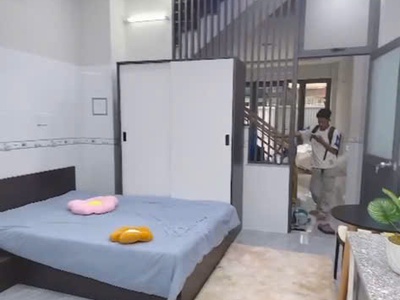 Homestay 5pn, lạc long quân, ngang 4m, dài 14m, full sổ kết cấu 3 tầng, 5pn và 6wc - giá bất ngờ 1