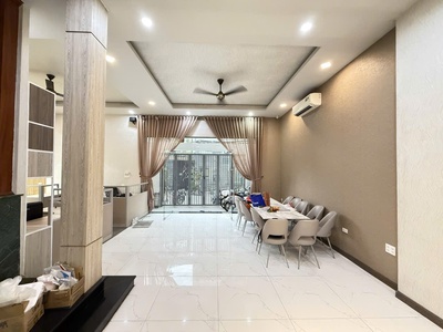 Gấp bàn nhà hai mặt tiền mai thị lựu - quận 1 - 132m2 - 4 tầng - hxh - 39 tỷ 4