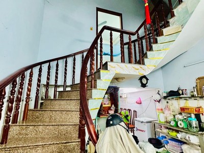 Nhà mới 4 tầng btct ở ngay khu vip bông sao q8 1