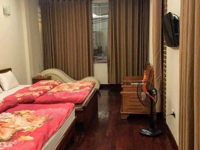 Bán nhà đẹp ngõ ôtô phố cầu giấy 40m2 5tầng thang máy 15.5 tỷ 2