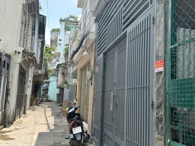 Nhà 3.5 15m âu dương lân p.chánh hưng p3q8 3