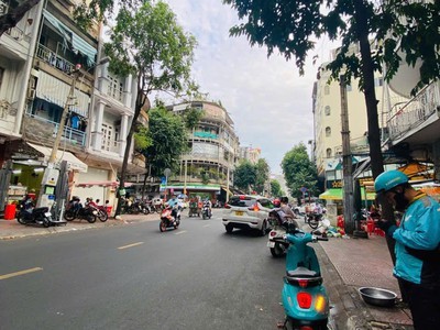 Quận 5 bán nhà lộc phát- lô góc 2 mặt tiền trần tuấn khải 3tầng  5x13m  23 tỷ hơn 3